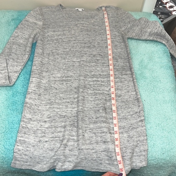 🔥J.Jill Gray V-Neck Knit Pullover🔥 - Picture 5 of 6